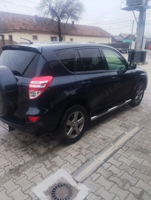 Vând Toyota Rav 4 - imagine 4