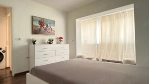 Proprietar ofer spre închiriere apartament 2-Camere spațios și luminos Zona Intim  - imagine 4