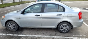 Hyundai Accent MC 1.4 DOHC GL+ 4DR M T STD - imagine 7