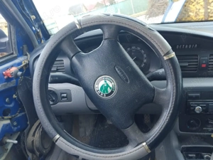 bord skoda octavia 2001 1.4 cu ceasuri cu tot - imagine 3