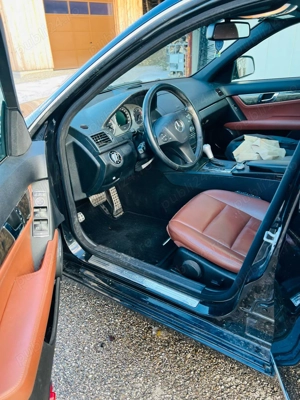 Vand Mecedes C-class 320D - imagine 3