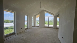 Casa Manastirea DEALU TARGOVISTE cu vedere la oras - imagine 7