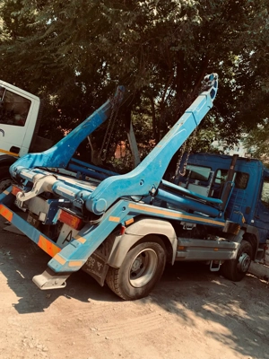 Transport moloz deseuri constructii pamant beton caramizi saci moloz