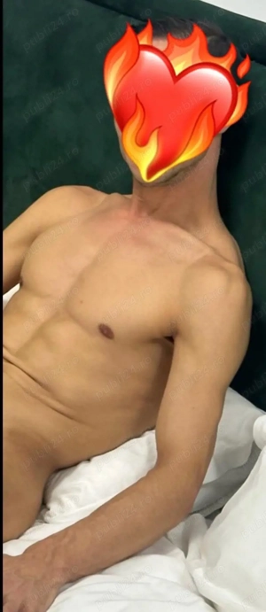 Versatil titan am loc