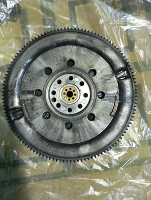 Volantă dublă ambreiaj Hyundai santa fe2 2.2 ceri 4x4 manual dizel 155cp an 2006 la mâna a doua  - imagine 5