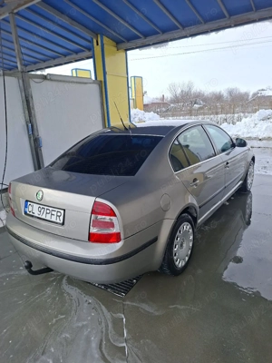 De vanzare - imagine 3