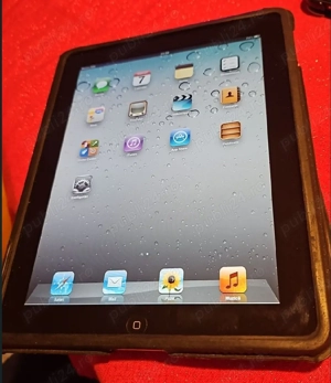 Ipad 1 model 3G MC497LL