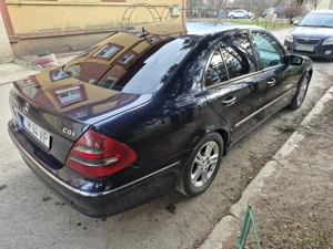 Mercedes e class 270 CDI unic propietar de nou taxe la zi -POSIBIL VARIANTE - imagine 4