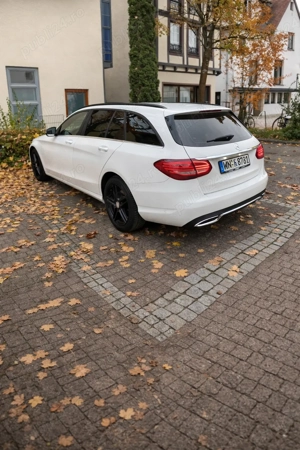 Mercedes Benz C220 Night Edition  - imagine 4