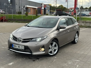 Toyota Auris Touring Sports 2.0 D-4D 2014