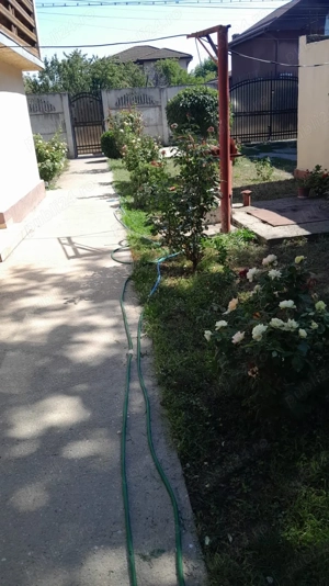 Casa Batraneasca de vanzare 