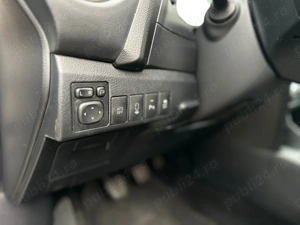 Toyota Auris Touring Sports 2.0 D-4D 2014 - imagine 8