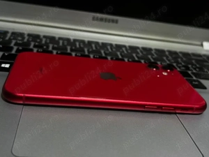 iphone 11 Red  390 lei  - imagine 2