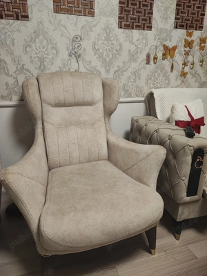 Fotoliu crem de vanzare