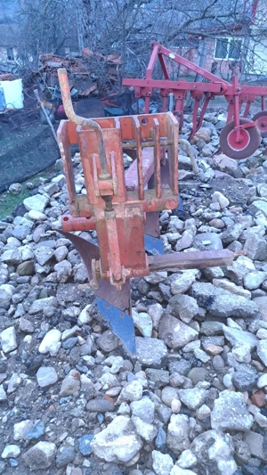 vănd plug 3 brezde - imagine 3