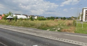 Teren intravilan intrare Râșnov. DN 73