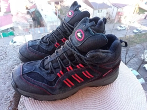 Bocanci Adidas Gore Tex, mar. 40 Fr, UK 6  (25 cm)