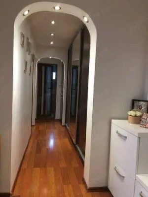 Apartament 3 camere - imagine 7