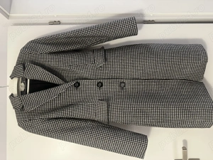 Vand paltoane marca MOTIVI