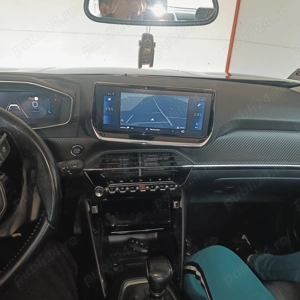 Peugeot 2008,an 2020 - imagine 4