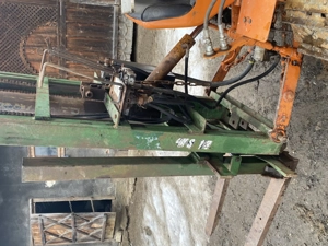 Stivuitor in tiranti