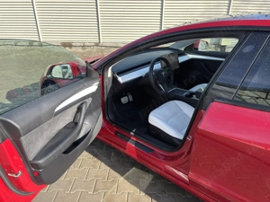 Tesla Model 3 Performance 2022 82KWh (Baterie Panasonic) - imagine 9