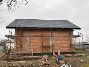 Casa de vanzare P+M, 3 camere, 3 băi + living și bucătărie - imagine 5