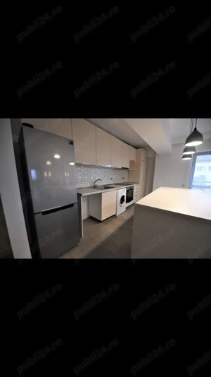 De vanzare, apartament 3 camere  - imagine 3