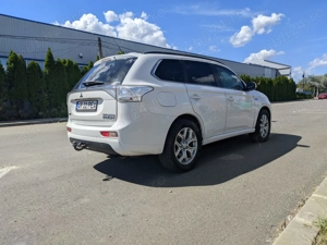 Mitsubishi Outlander PHEV 2014 - imagine 3