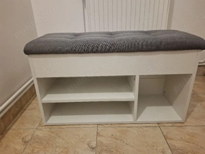 Vând băncuță de hol cu spații de depozitare