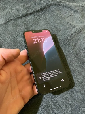 iPhone 13  - imagine 2