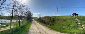 2000mp(toate utilitatile!) in Valea Calda - Catina - imagine 3