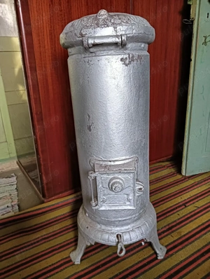 Godin din fontă  - imagine 2