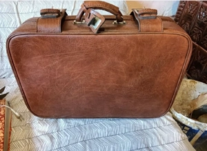 Geamntan din piele - imagine 3