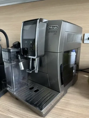 Aprat facut cafea pe care nu il mai folosesc DeLonghi Dinamica Plus