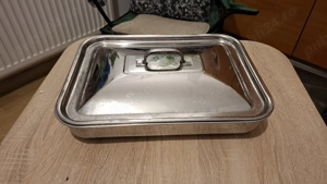 Particular! Tavă cu capac din inox, made in Italy