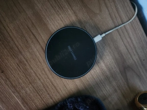 Încărcător wireless fast charge 