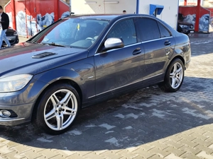 Vand Mercedes Benz 2.2 diesel  - imagine 2