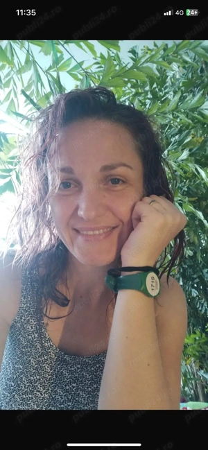 Caut job full time sau part time