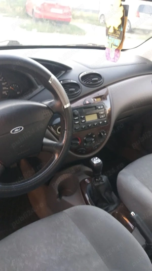 vand ford focus  - imagine 3
