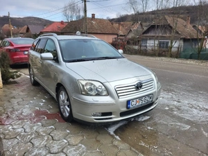 Vând mașină Toyota Avensis  - imagine 3