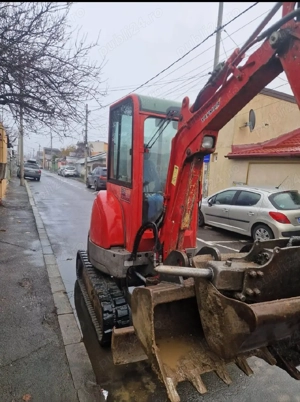 miniexcavator yanmar Vio  de 2,4 tone - imagine 3