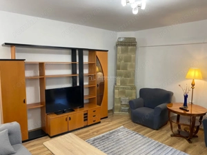 Casa pe sol, mobilata, utilata - Piata Centrala