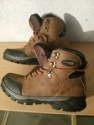 ghete iarnă bărbați NR 42 ( nu trimit prin curier sau poștă 