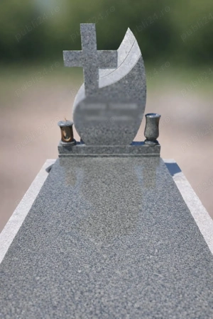 Monumente funerare granit  - imagine 5