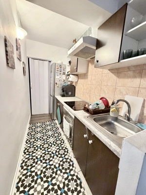 Vand 3 cam Tudor etaj 2 [modern] - imagine 6