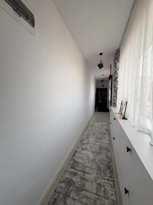 Apartament 3 camere, 99 mp construiti, parcare inclusa, zona Hotvon - imagine 8