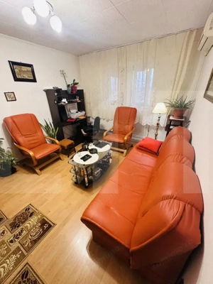 Apartament 3 camere, zona Vlaicu, Bloc renovat - imagine 2