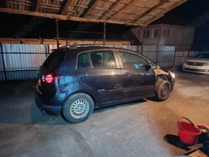 Dezmembrez Volkswagen golf 5 plus  - imagine 3