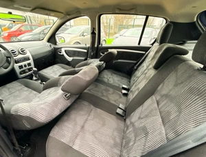 Dacia Sandero 1.4 MPI Laureate - imagine 17